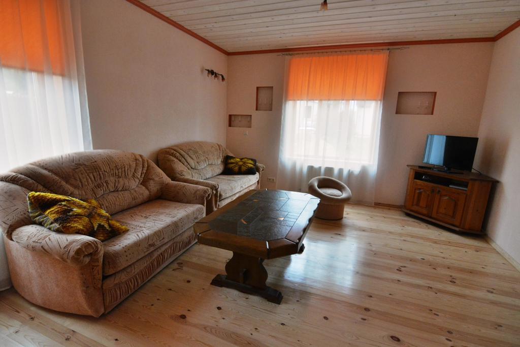 Puku Ielas Apartamenti Apartamento Ventspils Quarto foto