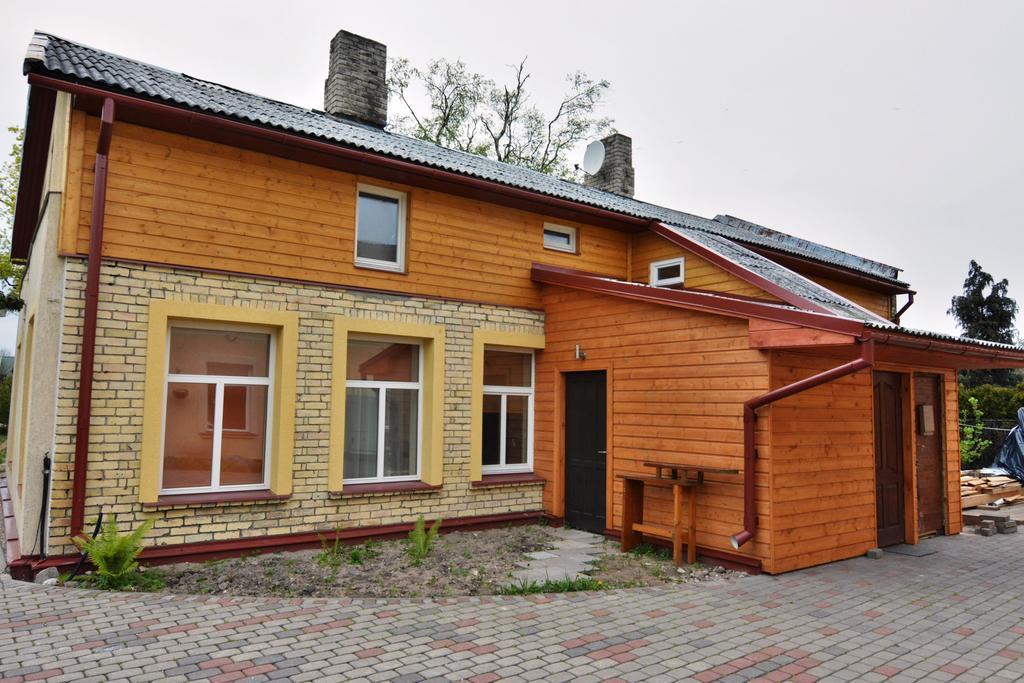 Puku Ielas Apartamenti Apartamento Ventspils Exterior foto